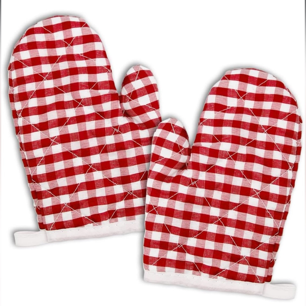 Red & White Checkered Oven Mitts for Kids